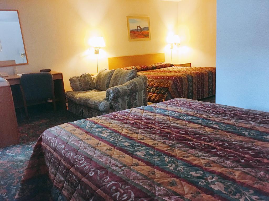 Appletree Inn Richfield Extérieur photo