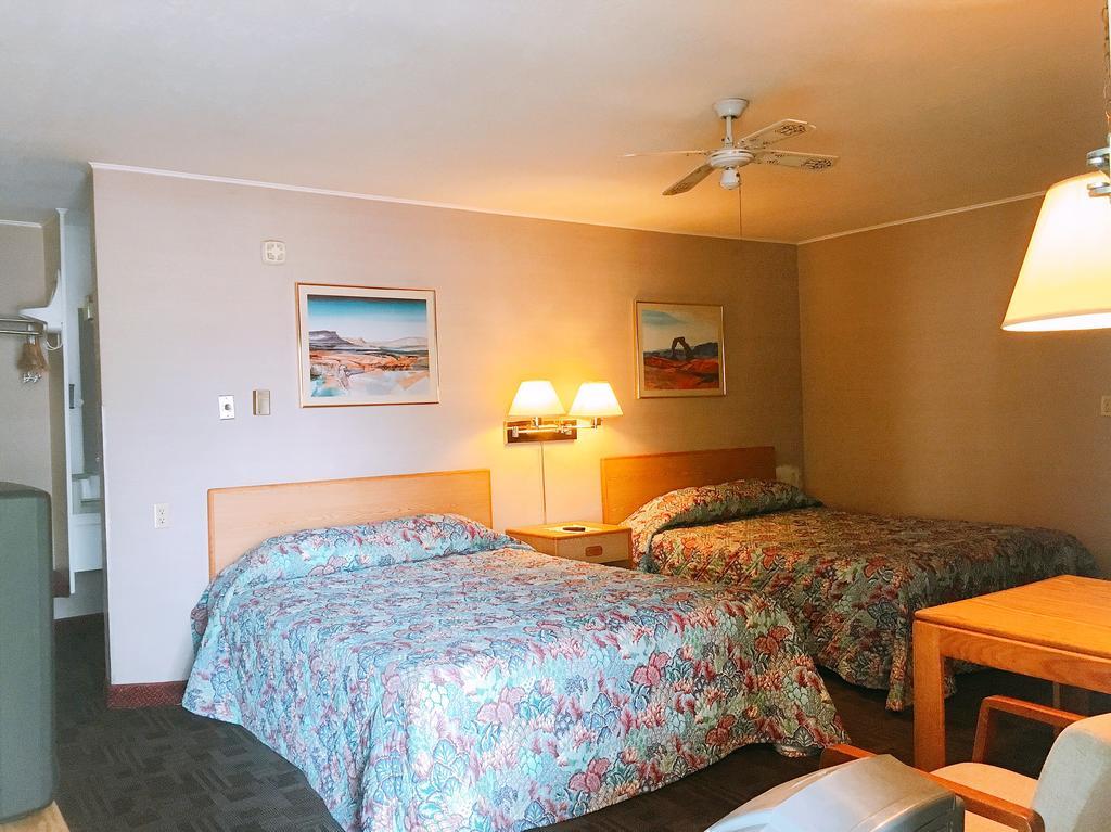 Appletree Inn Richfield Extérieur photo